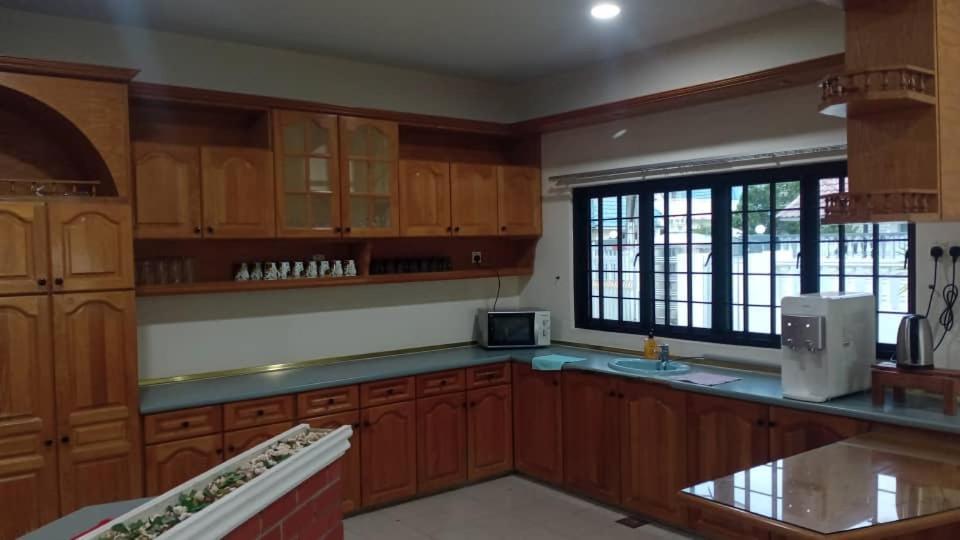 Port Dickson Home Stay Ngoại thất bức ảnh