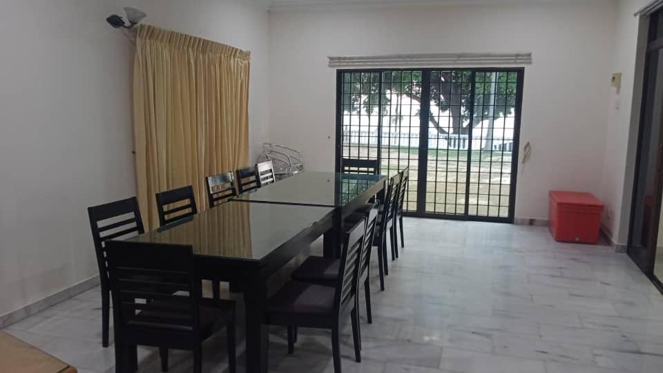 Port Dickson Home Stay Ngoại thất bức ảnh